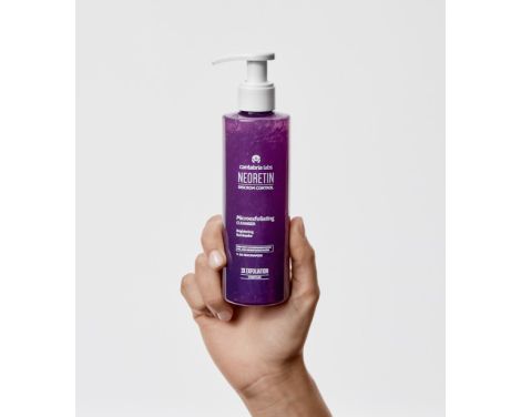Comprar Cantabria Labs Neoretin Discrom Control Microexfoliating Cleaneser 200 ml